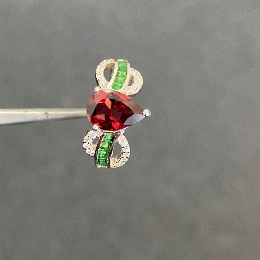 Tourmaline garnet with American diamond 925 silver